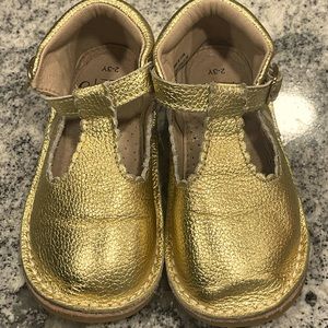 Monkey feet size 2-3yr